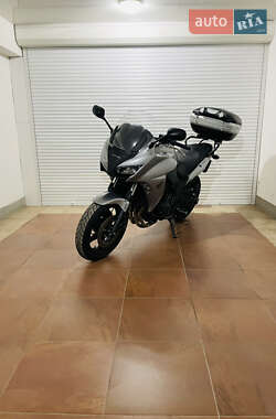 Мотоцикл Спорт-туризм Honda CBF 1000 2011 в 