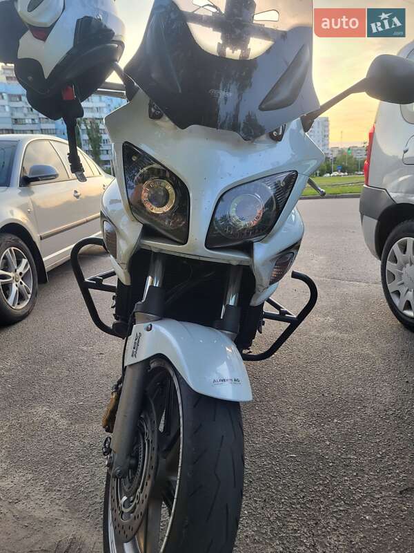 Мотоцикл Классик Honda CBF 1000 2009 в Киеве
