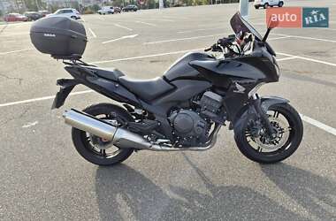 Мотоцикл Спорт-туризм Honda CBF 1000 2010 в 
