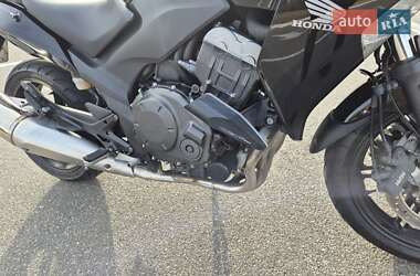 Мотоцикл Спорт-туризм Honda CBF 1000 2010 в 