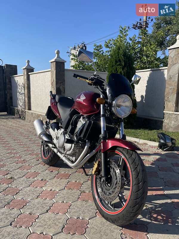 Мотоцикл Классик Honda CBF 500 2006 в Кельменцах
