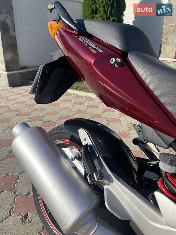 Мотоцикл Классик Honda CBF 500 2006 в Кельменцах