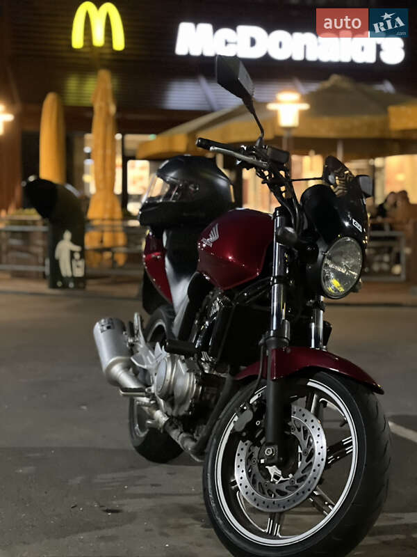Мотоцикл Многоцелевой (All-round) Honda CBF 500 2007 в 