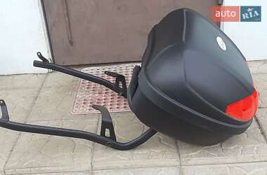 Мотоцикл Без обтекателей (Naked bike) Honda CBF 500 2004 в 