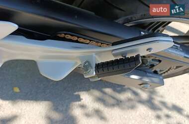 Мотоцикл Без обтекателей (Naked bike) Honda CBF 500 2004 в 