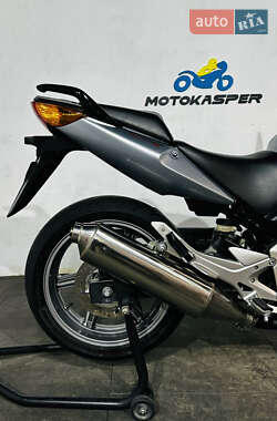 Мотоцикл Без обтекателей (Naked bike) Honda CBF 500 2006 в 