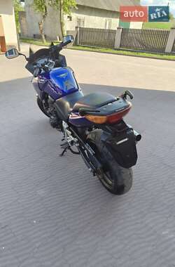 Мотоцикл Спорт-туризм Honda CBF 600 2004 в 