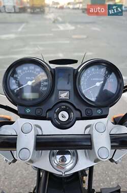 Мотоцикл Без обтікачів (Naked bike) Honda CBF 600 2005 в 