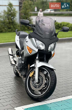 Мотоцикл Классік Honda CBF 600 2005 в 