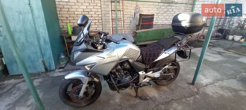 Мотоцикл Спорт-туризм Honda CBF 600 2006 в Запорожье фото 8 Мотоцикл Спорт-туризм Honda CBF 600 2006 в Запорожье