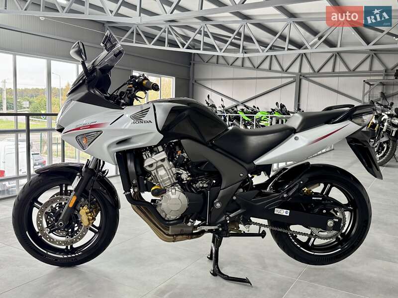 Мотоцикл Спорт-туризм Honda CBF 600 2010 в Хмельницком фото 4 Мотоцикл Спорт-туризм Honda CBF 600 2010 в Хмельницком