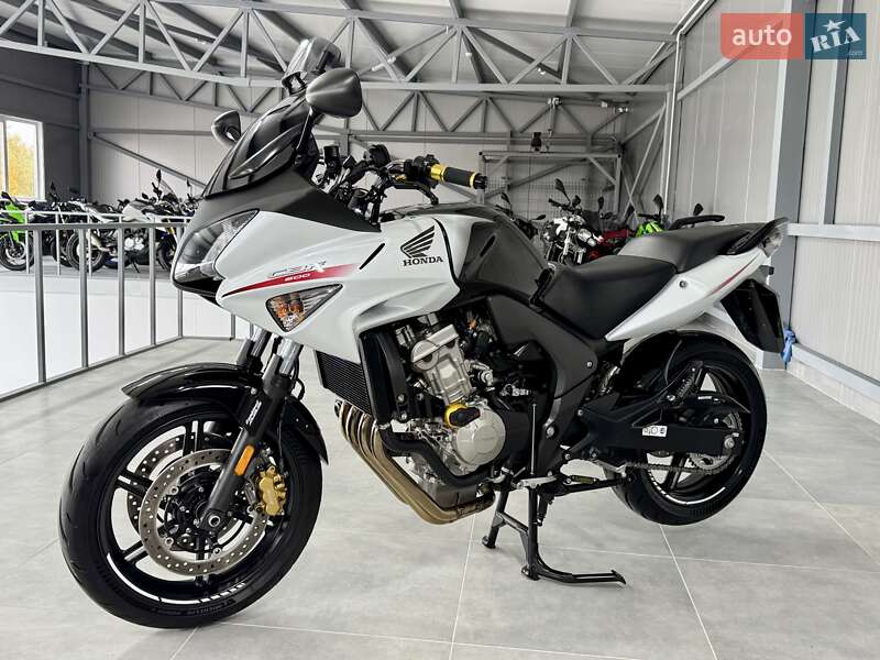 Мотоцикл Спорт-туризм Honda CBF 600 2010 в Хмельницком фото 5 Мотоцикл Спорт-туризм Honda CBF 600 2010 в Хмельницком