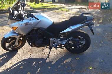 Мотоцикл Спорт-туризм Honda CBF 600N 2005 в 