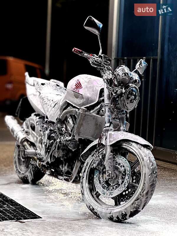 Honda CBF 600N 2005