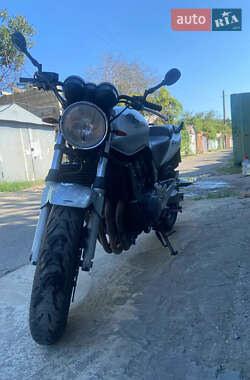 Мотоцикл Без обтекателей (Naked bike) Honda CBF 600N 2005 в 