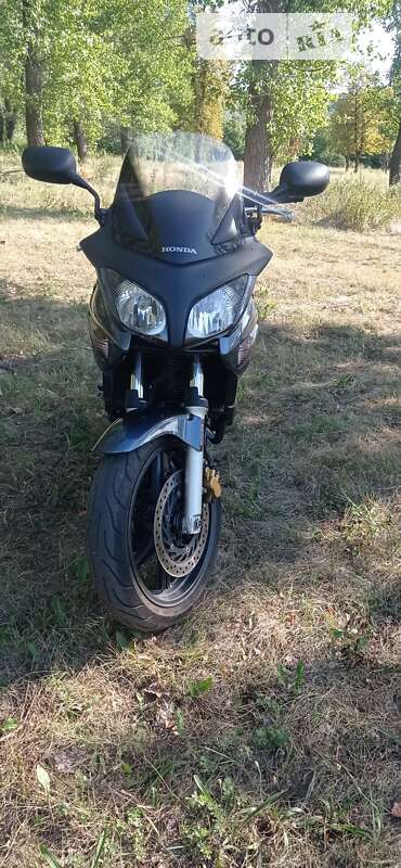 Мотоцикл Спорт-туризм Honda CBF 600N 2004 в Ананьеве фото 2 Мотоцикл Спорт-туризм Honda CBF 600N 2004 в Ананьеве