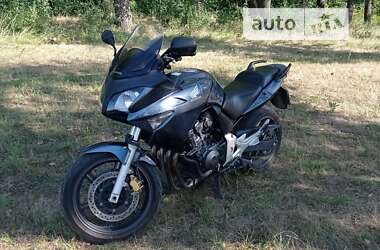 Мотоцикл Спорт-туризм Honda CBF 600N 2004 в 