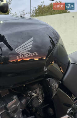 Мотоцикл Спорт-туризм Honda CBF 600N 2006 в 