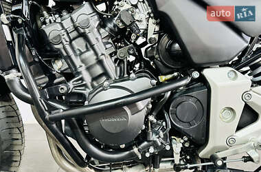 Мотоцикл Без обтекателей (Naked bike) Honda CBF 600N 2004 в 