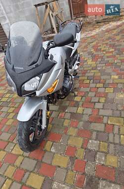 Мотоцикл Спорт-туризм Honda CBF 600N 2004 в  фото 9 Мотоцикл Спорт-туризм Honda CBF 600N 2004 в