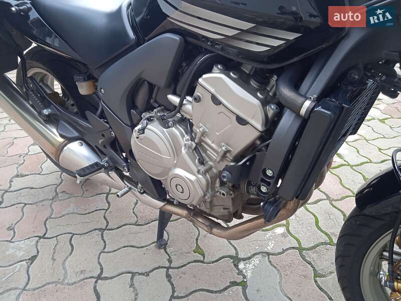 Мотоцикл Без обтекателей (Naked bike) Honda CBF 600NА 2010 в Киеве