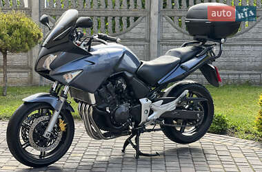 Мотоцикл Спорт-туризм Honda CBF 600S 2005 в 