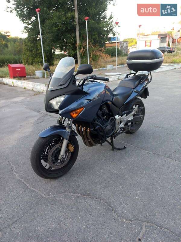 Мотоцикл Спорт-туризм Honda CBF 600S 2004 в Запорожье