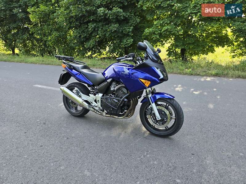 Мотоцикл Спорт-туризм Honda CBF 600S 2004 в Старокостянтинові