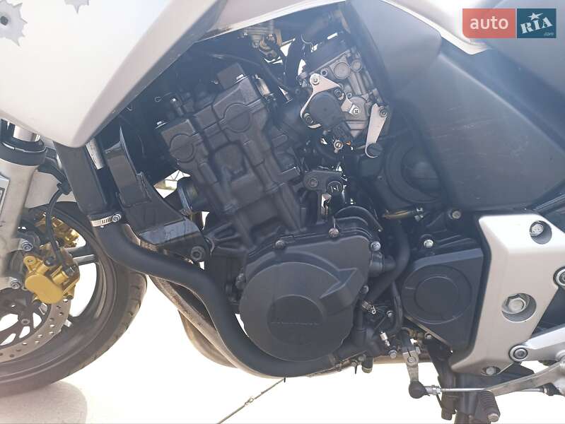 Мотоцикл Спорт-туризм Honda CBF 600SA 2004 в Кривом Роге фото 5 Мотоцикл Спорт-туризм Honda CBF 600SA 2004 в Кривом Роге