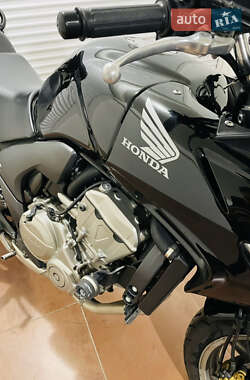 Мотоцикл Спорт-туризм Honda CBF 600SA 2009 в 