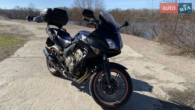 Мотоцикл Спорт-туризм Honda CBF 600SA 2008 в 