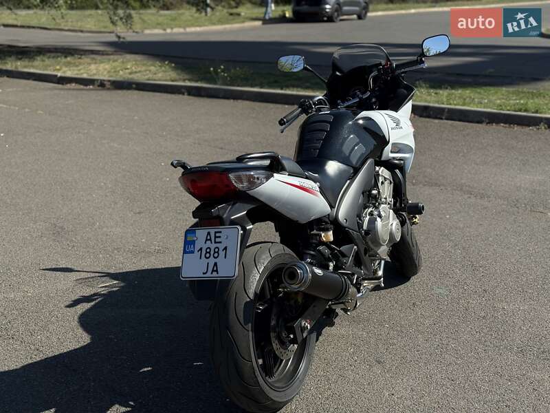 Мотоцикл Спорт-туризм Honda CBF 600SA 2010 в Кривому Розі фото 9 Мотоцикл Спорт-туризм Honda CBF 600SA 2010 в Кривому Розі