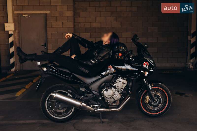 Мотоцикл Многоцелевой (All-round) Honda CBF 600SA 2008 в Софиевской Борщаговке