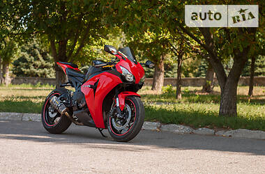 Спортбайк Honda CBR 1000F 2008 в Кременчуці