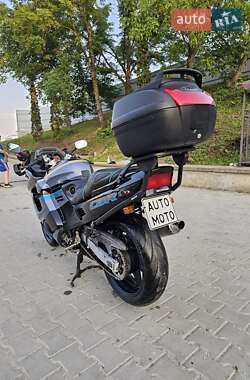 Мотоцикл Спорт-туризм Honda CBR 1000F 1993 в 