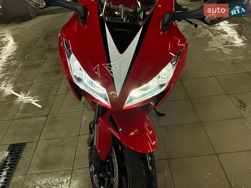 Honda CBR 1000RA 2011 VIN JH2SC59C4CK301168 фото оголошення 2 з 24