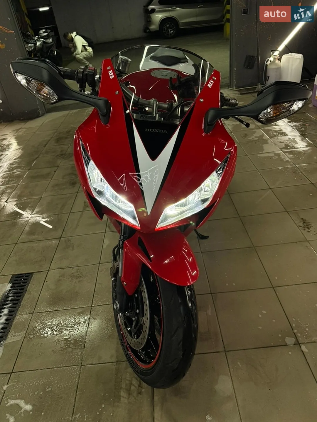 Honda CBR 1000RA 2011 VIN JH2SC59C4CK301168 фото оголошення 3 з 5