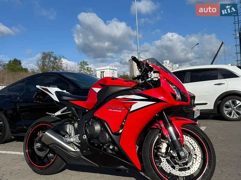 Honda CBR 1000RA 2011 VIN JH2SC59C4CK301168 фото оголошення 3 з 24