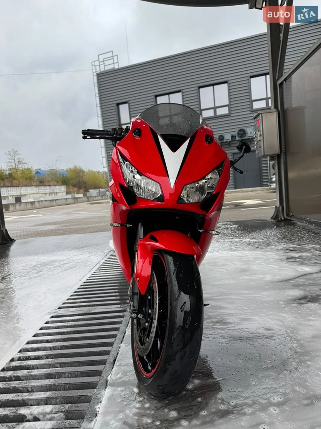 Honda CBR 1000RA 2011 VIN JH2SC59C4CK301168 фото оголошення 4 з 5