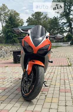 Спортбайк Honda CBR 1000RR 2010 в Коломаке