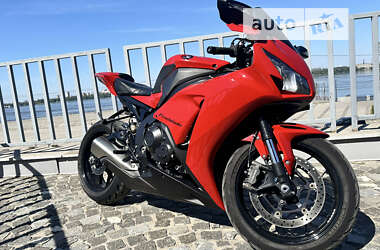 Спортбайк Honda CBR 1000RR 2011 в Дніпрі