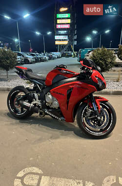 Спортбайк Honda CBR 1000RR 2008 в Хмельницькому