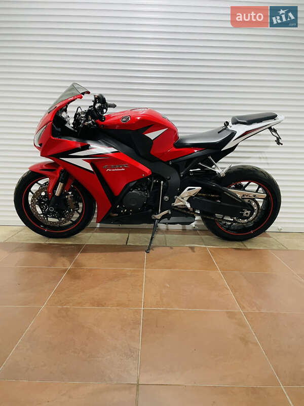Спортбайк Honda CBR 1000RR 2012 в Києві