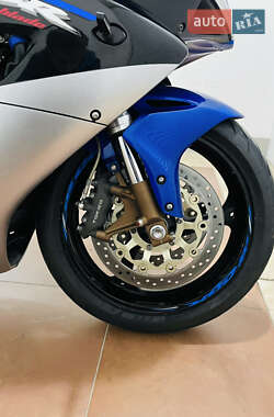 Спортбайк Honda CBR 1000RR 2007 в 