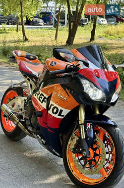 Спортбайк Honda CBR 1000RR 2008 в Дніпрі