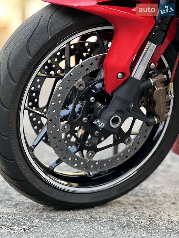 Спортбайк Honda CBR 1000RR 2016 в Запоріжжі