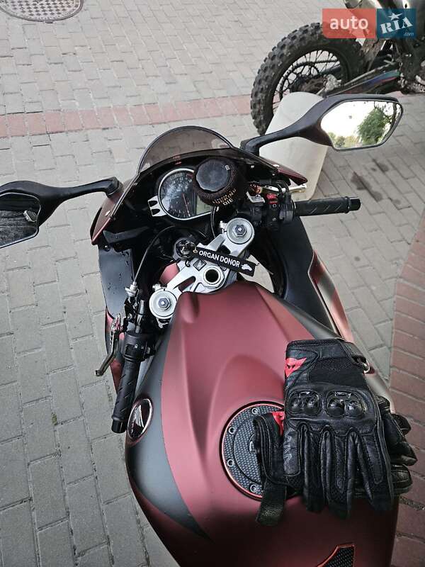 Honda CBR 1000RR 2008