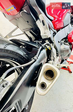 Спортбайк Honda CBR 1000RR 2009 в 