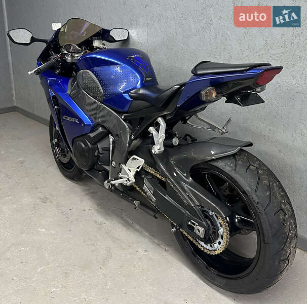 Спортбайк Honda CBR 1000RR 2008 в Ніжині фото 6 Спортбайк Honda CBR 1000RR 2008 в Ніжині
