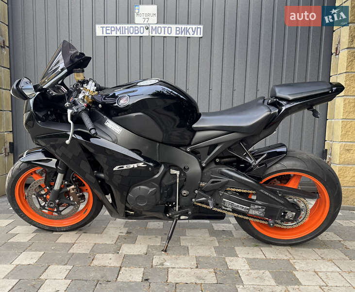 Спортбайк Honda CBR 1000RR 2008 в Новомосковську